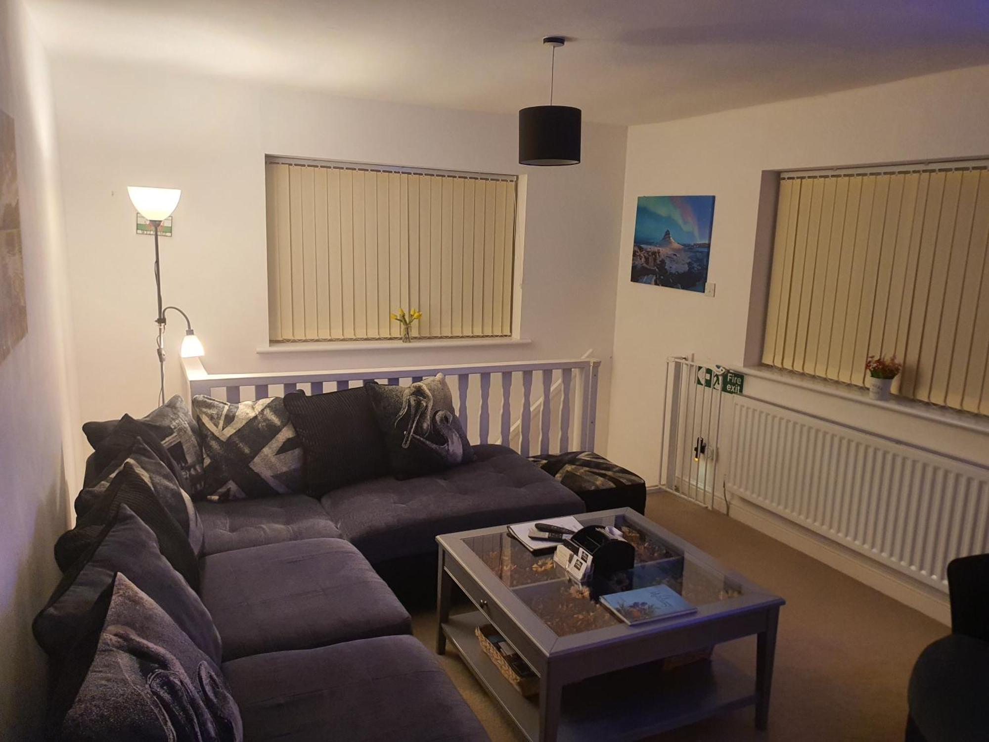 Idyllic 2 Bedroom Self-Contained Upsidedown Annexe Llandrindod Wells Exteriör bild
