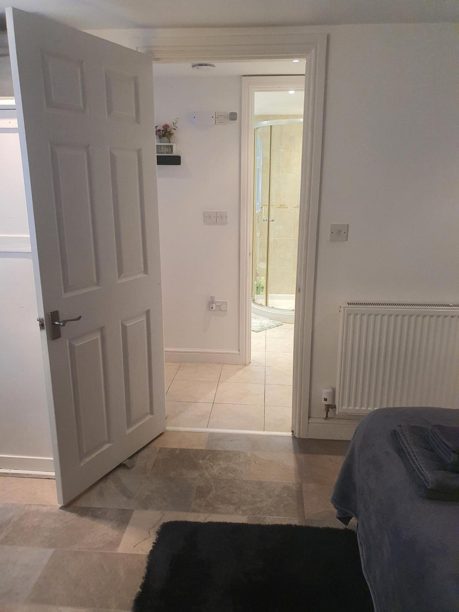 Idyllic 2 Bedroom Self-Contained Upsidedown Annexe Llandrindod Wells Exteriör bild