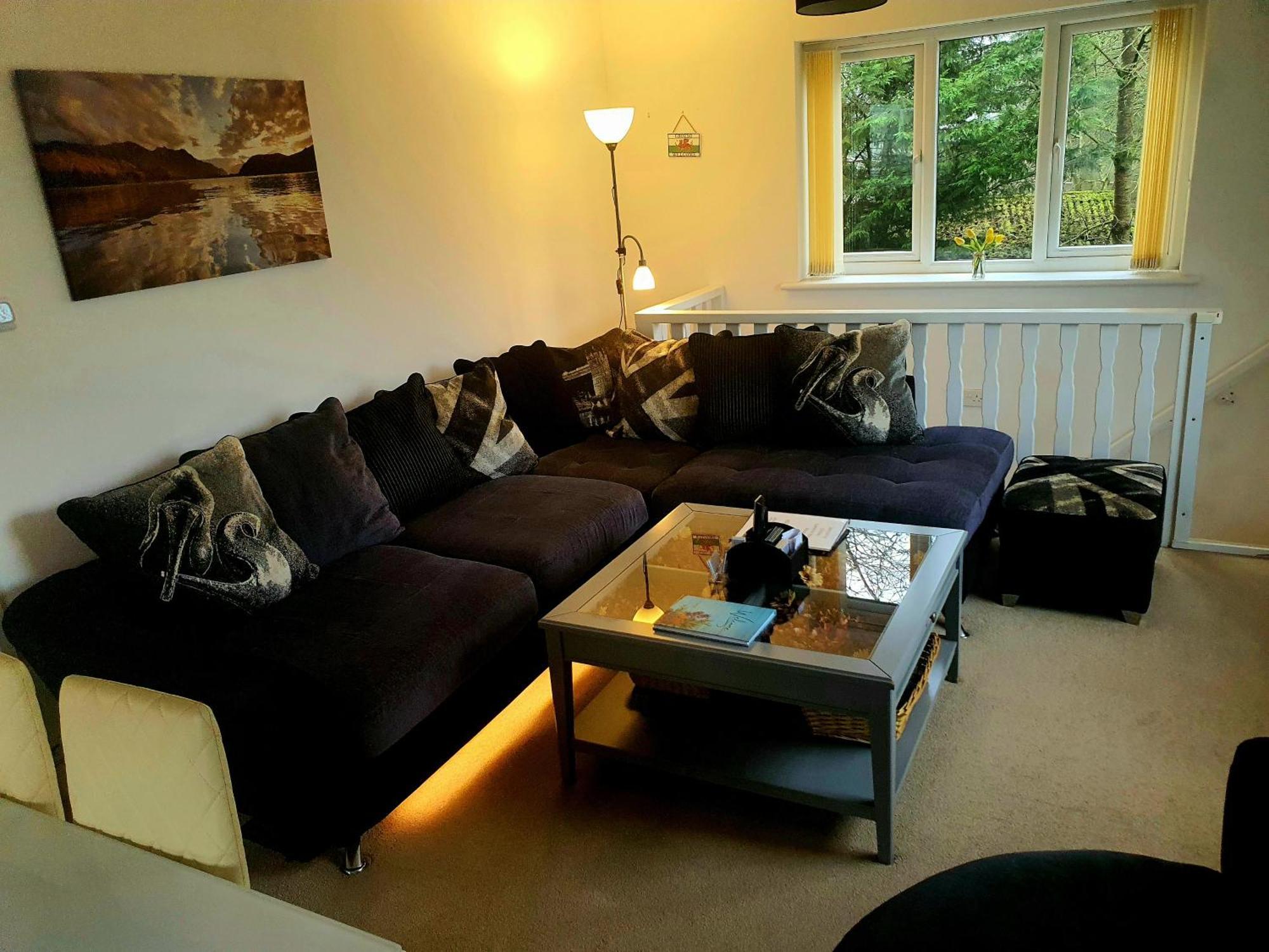 Idyllic 2 Bedroom Self-Contained Upsidedown Annexe Llandrindod Wells Exteriör bild