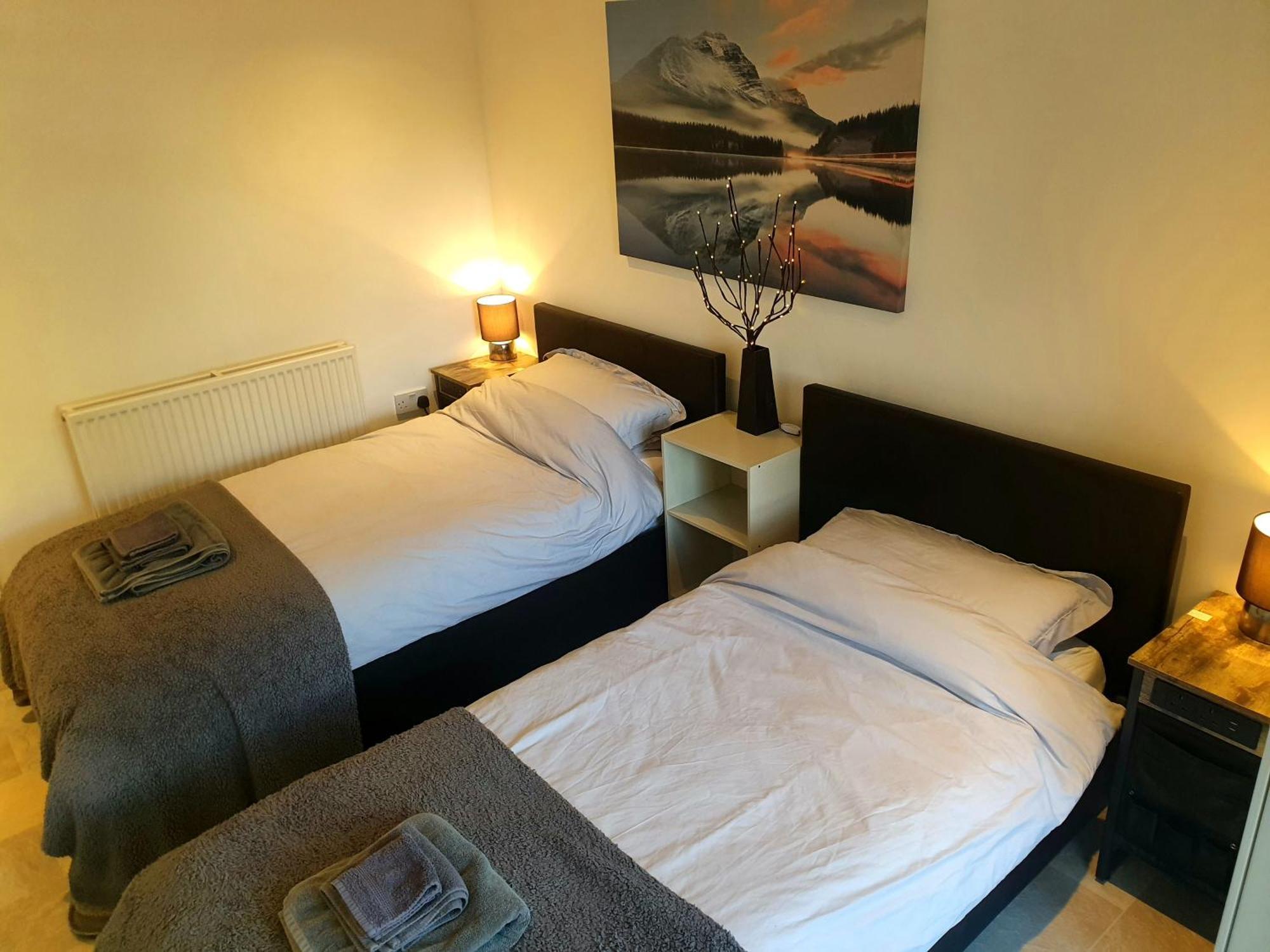 Idyllic 2 Bedroom Self-Contained Upsidedown Annexe Llandrindod Wells Exteriör bild